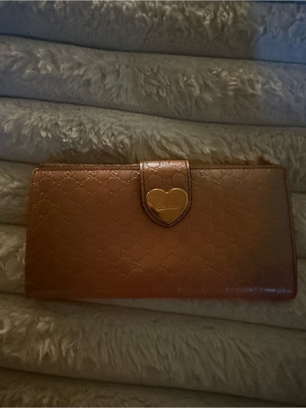 Gucci Tan Leather Wallet with Gold Heart Clasp